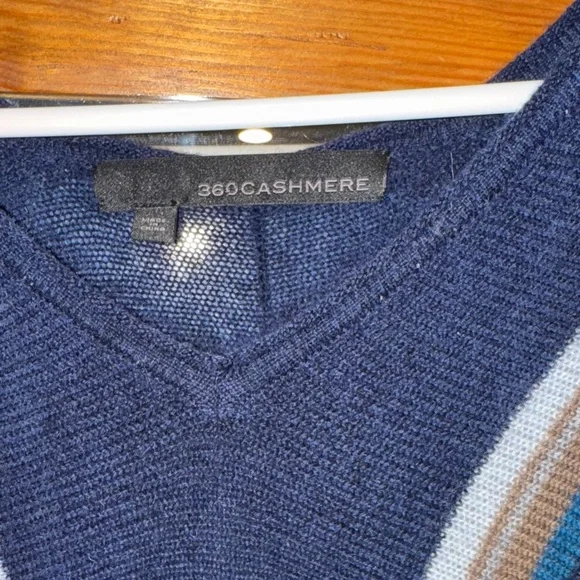 360 Cashmere V-Neck Sweater Cape with Navy and Tan Stripes - Picture 2 of 4